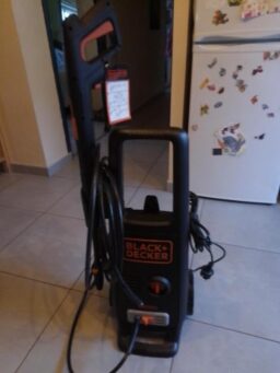 image client 8 Nettoyeur Haute Pression BLACK+DECKER BXPW2000PE