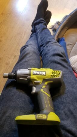 image client 8 Visseuse À Chocs Ryobi R18ID2 0