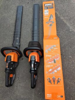 image client 8 Taille Haies Perche Worx WG252E.9