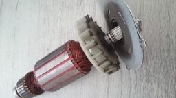 image client 9 Motobineuse Électrique Einhell GC RT 1545 M