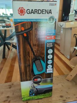 image client 9 Tondeuse À Gazon sans fil Gardena Handymower 22-18 V P4A