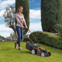 Image du fabricant 2 du WORX Tondeuse Gazon WG779E