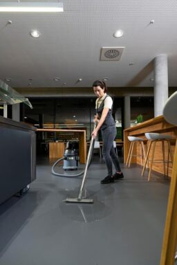 Image du fabricant 2 du Kärcher Aspirateur NT 27-1