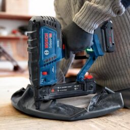 Image du fabricant 2 du Bosch Professional agrafeuse bois