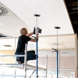 Image du fabricant 2 du DEUBA étai porte acier réglable