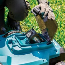 Image du fabricant 2 du Makita Tondeuse à Gazon LM004GZ