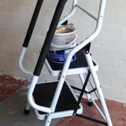 Image du fabricant 2 du Marchepied robuste portable maison