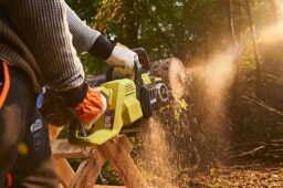 Image du fabricant 3 du Ryobi 36 V Akku-Kettensäge