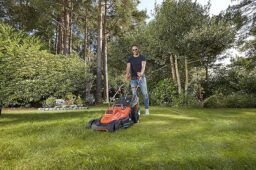 Image du fabricant 3 du Tondeuse filaire BLACK+DECKER 1800W
