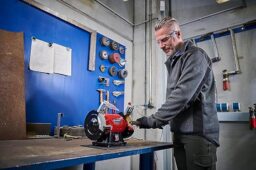 Image du fabricant 4 du Touret à meuler Einhell TC-BG 150 B