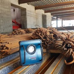 Image du fabricant 6 du Bosch Professional projecteur 18V