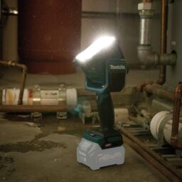 Image du fabricant 6 du Makita ML007G lampe travail sans fil