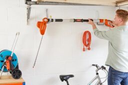 Image du fabricant 7 du Flymo EasiCut Reach 480 taille-haie