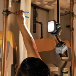 Image du fabricant 7 du Makita ML007G lampe travail sans fil