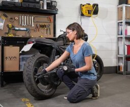 Image du fabricant 7 du Stanley WALLTECH compresseur mural jaune