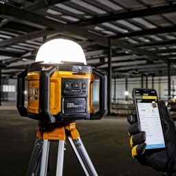 Image du fabricant 9 du DeWalt DCL074-XJ lampe chantier